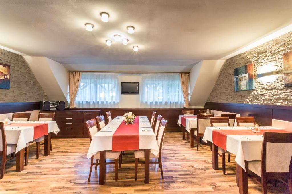 Hotel Sipox Štrba Exterior foto